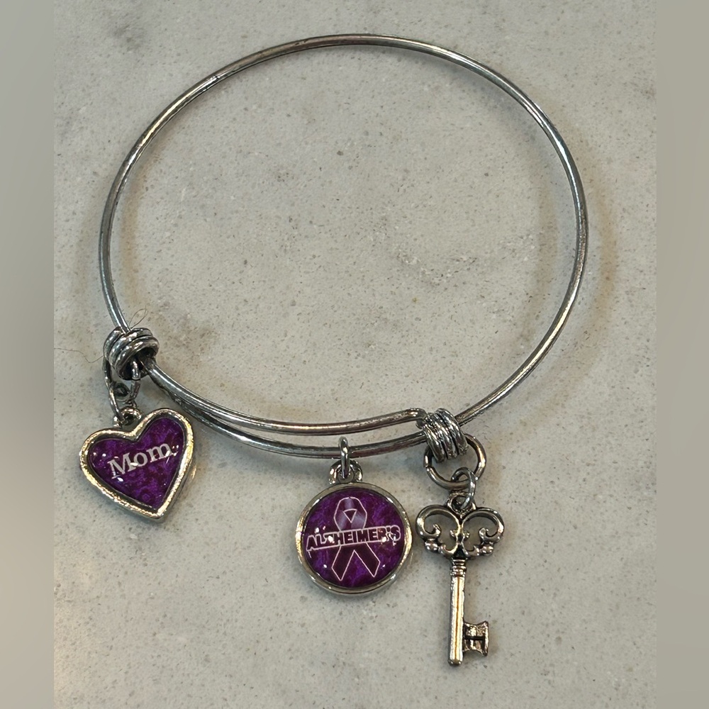 Adjustable silver Mom bracelet Alzheimer’s awareness purple ribbon ❤️ key